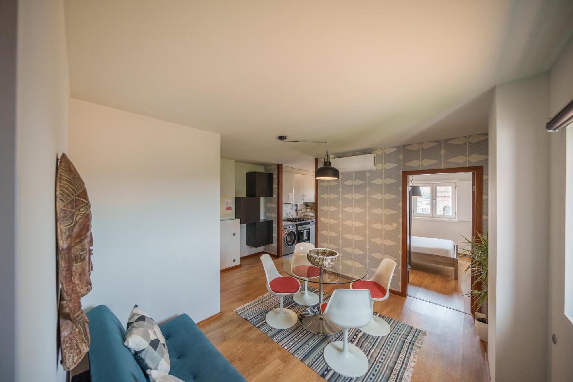 Apartment Shining View