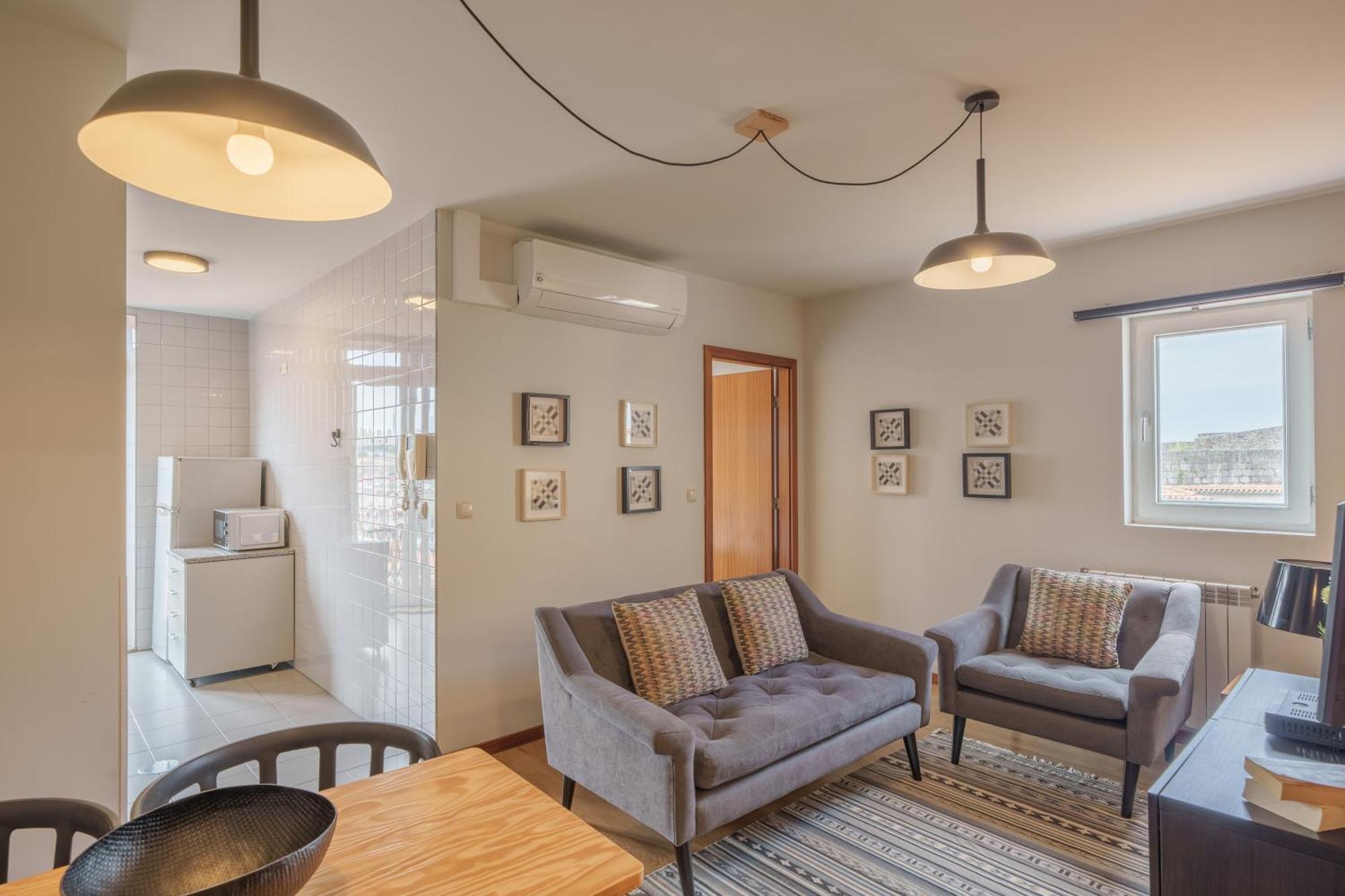 Shining View Apartments Apartment *