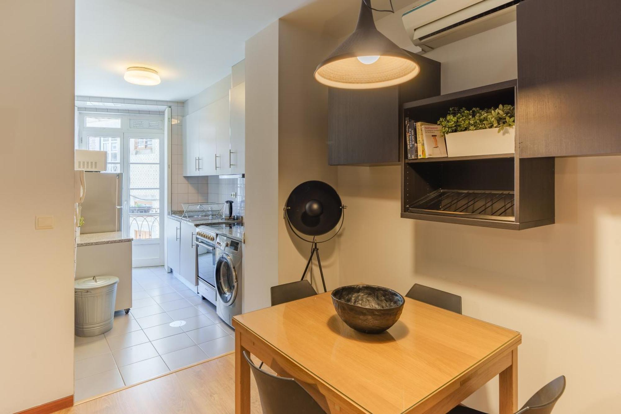 Shining View Apartments *